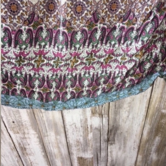 Flying Tomato Mixed Print Blouse - Picture 2 of 5